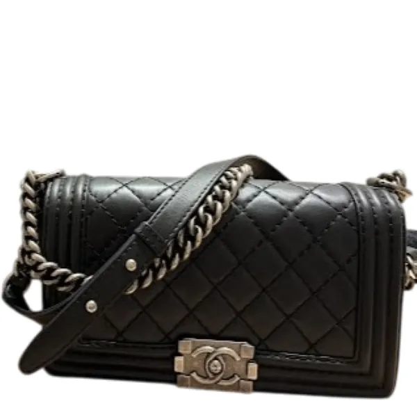 CHANEL Boy Chanel